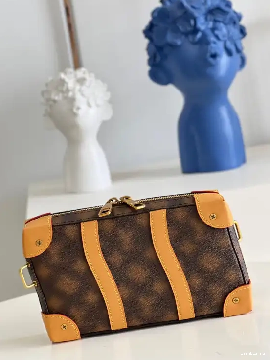 WIS LOUIS SOFT VUITTON TRUNK 0704